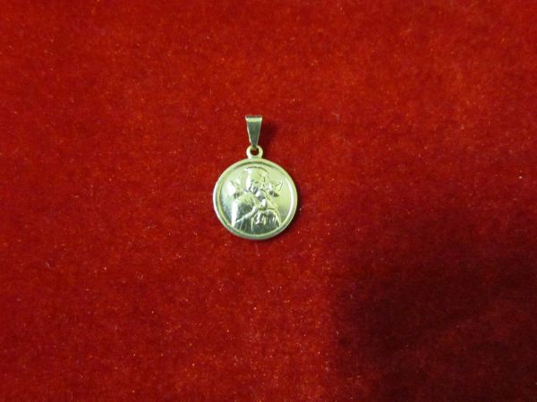 PI58 - Pingente Medalha