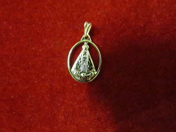 PI48 - Pingente Nossa Senhora Aparecida