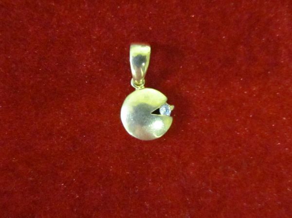 PI18 - Pingente Bolinha com Strass