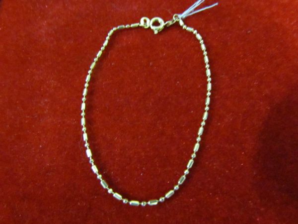P17 - Pulseira Trabalhada com bolinhas