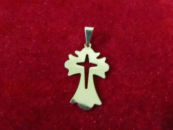 PI09 - Pingente Crucifixo