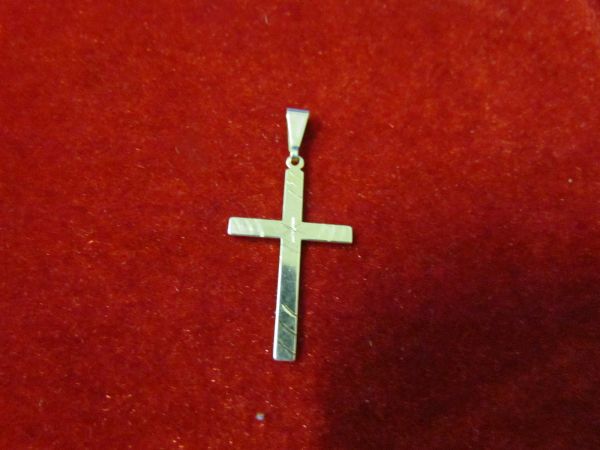 PI33 - Pingente Crucifixo